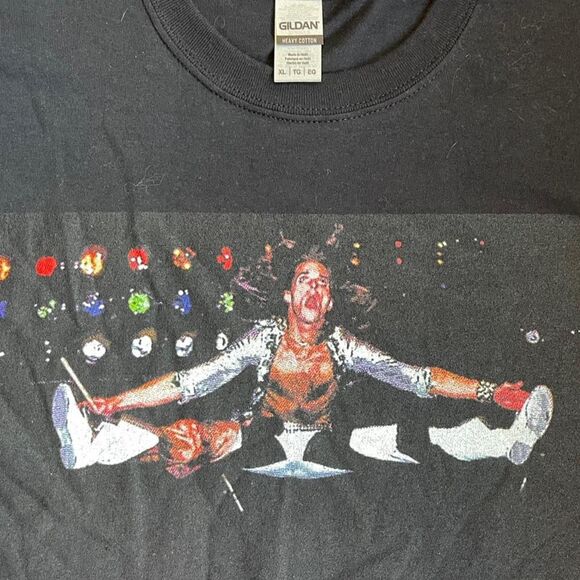 Unisex Black and multi-colored rocker graphic tee - Picture 2 of 3